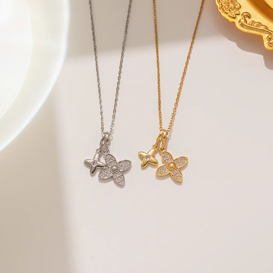 Isla Necklace