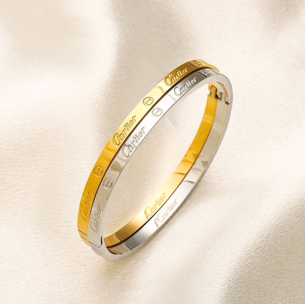 Chloe Bangle