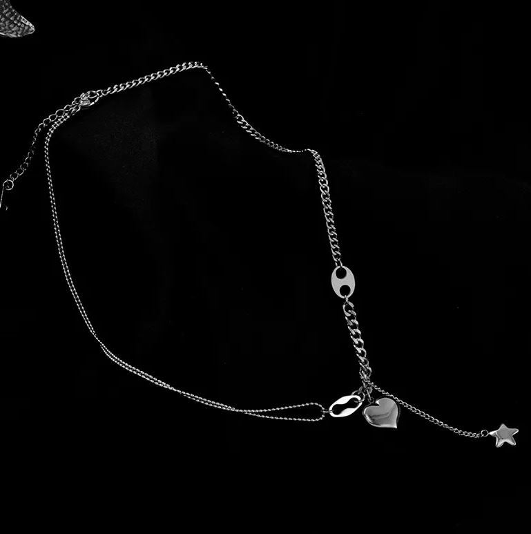 Louvelle Necklace