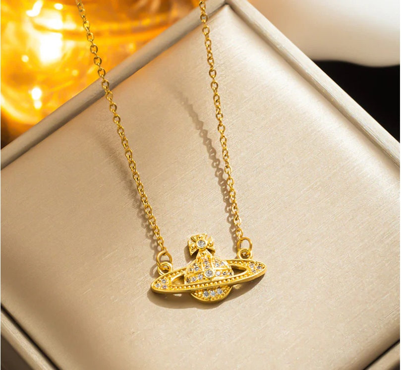 Stella Necklace