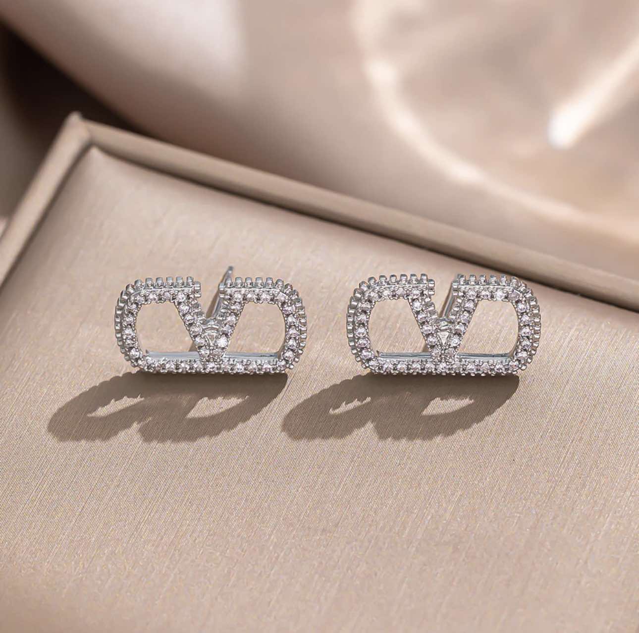 Verity Earrings